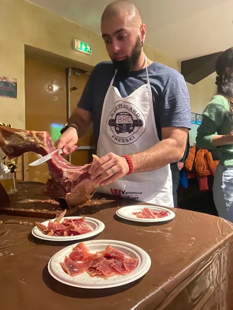 Jamón cortado en directo en la jamonada de BRC